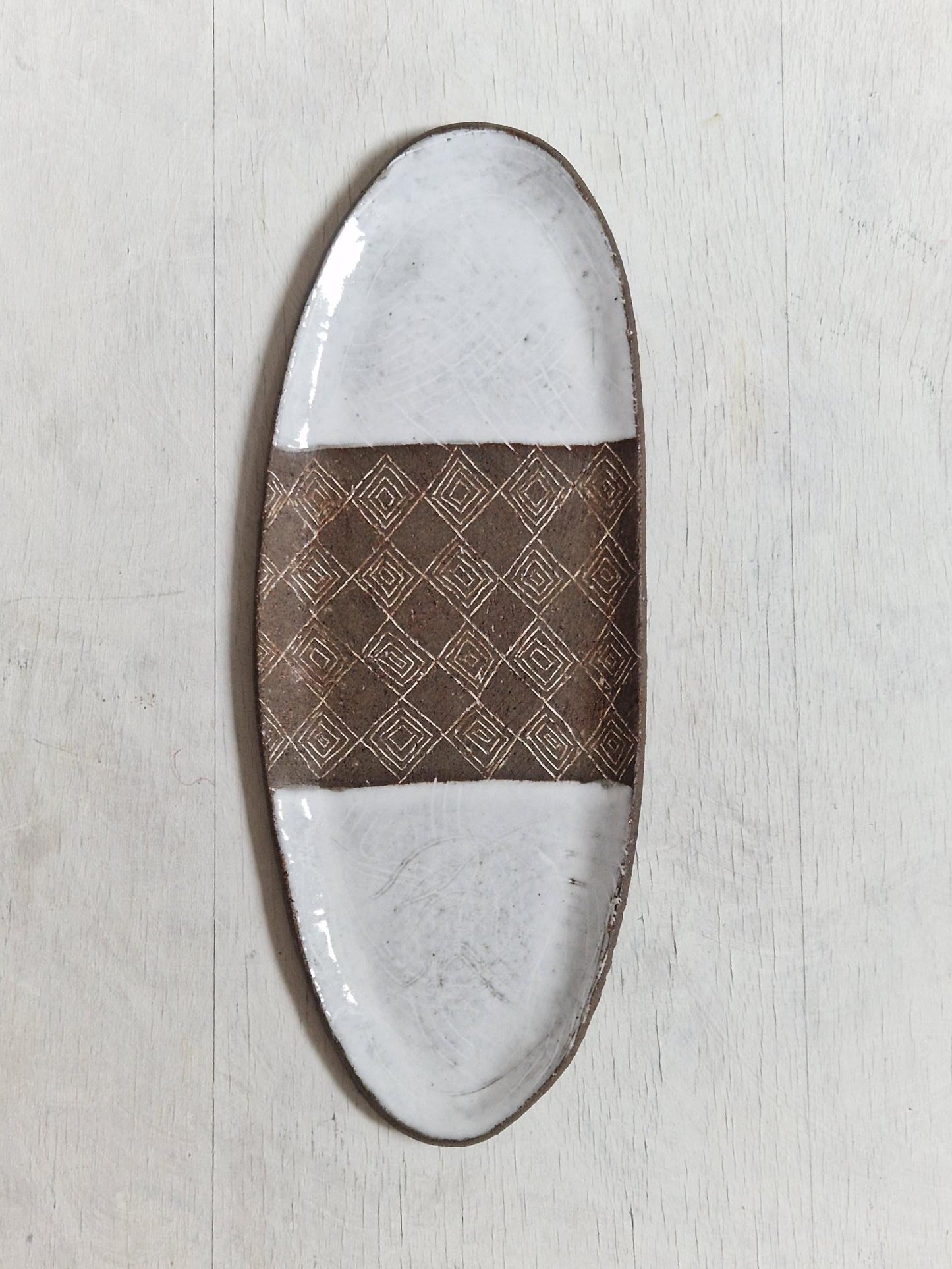 Geometric Patterns - oval tray dark brown No. 1