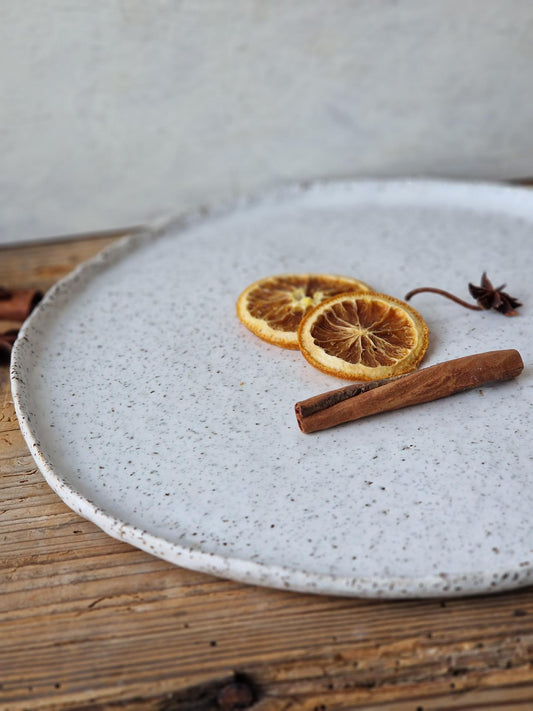 Dinner plate speckled white 11"