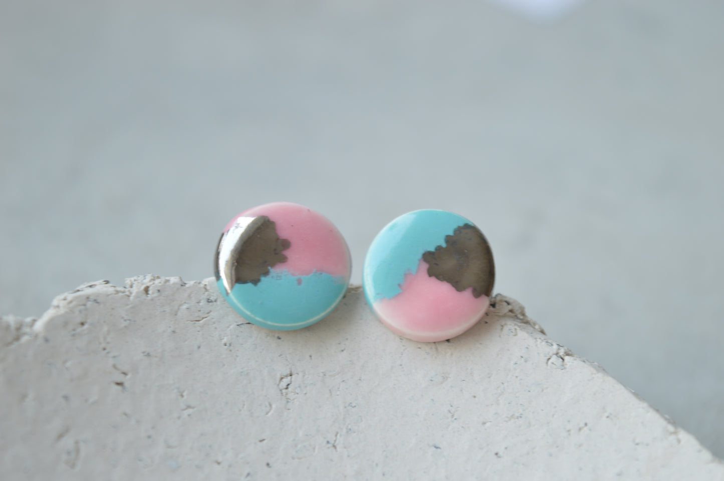 Stud earrings No. 12