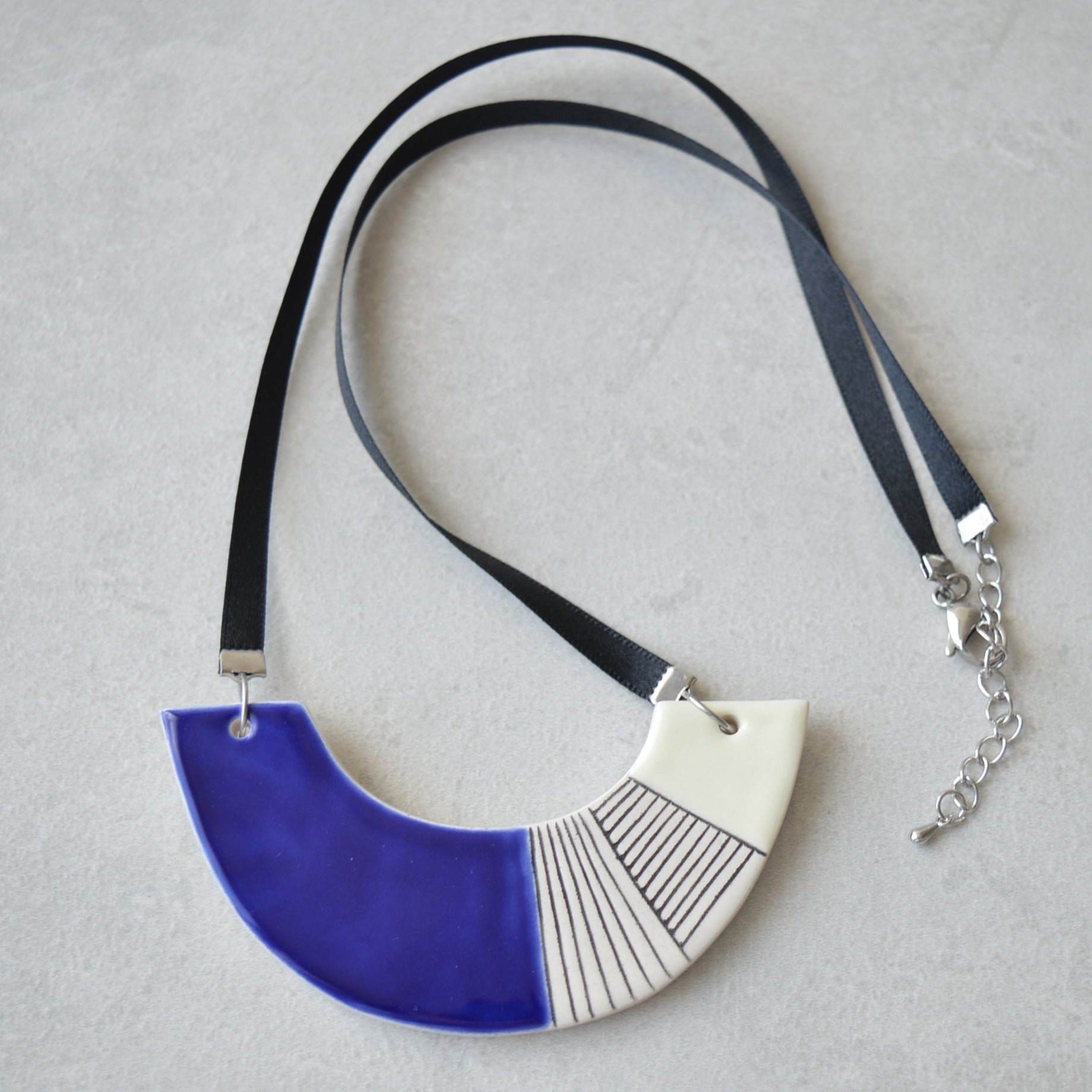 Royal blue clearance statement necklace